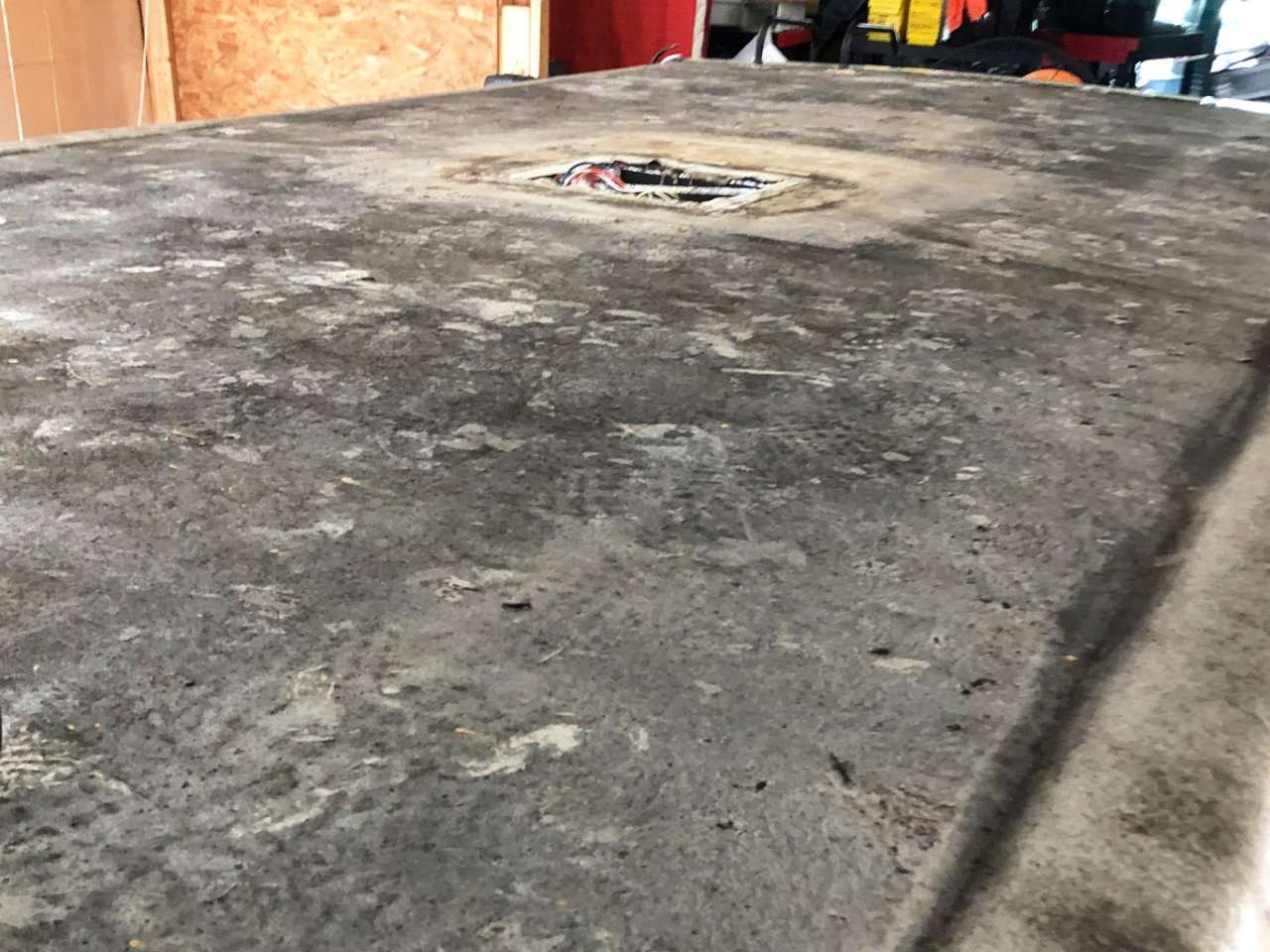 photo of rv roof faulty membrane
